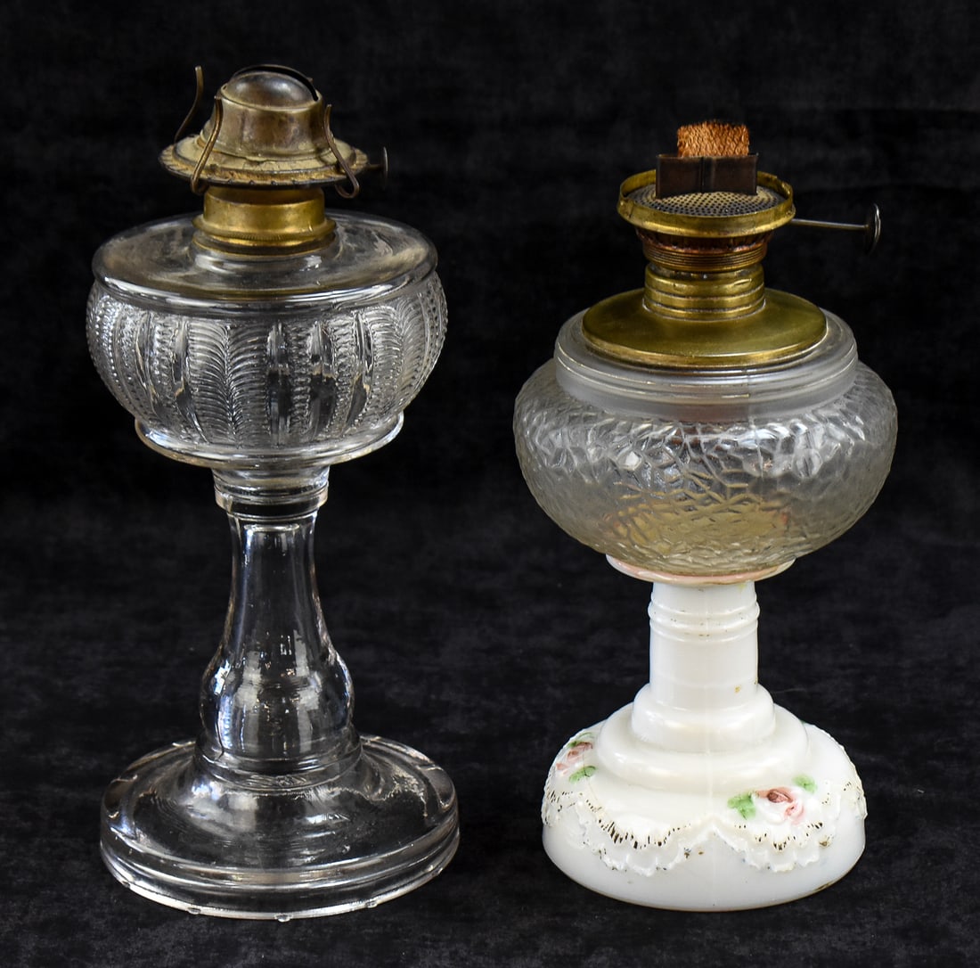 PAIR OF TWO GLASS KEROSENE OIL LAMPS (1 of 2)