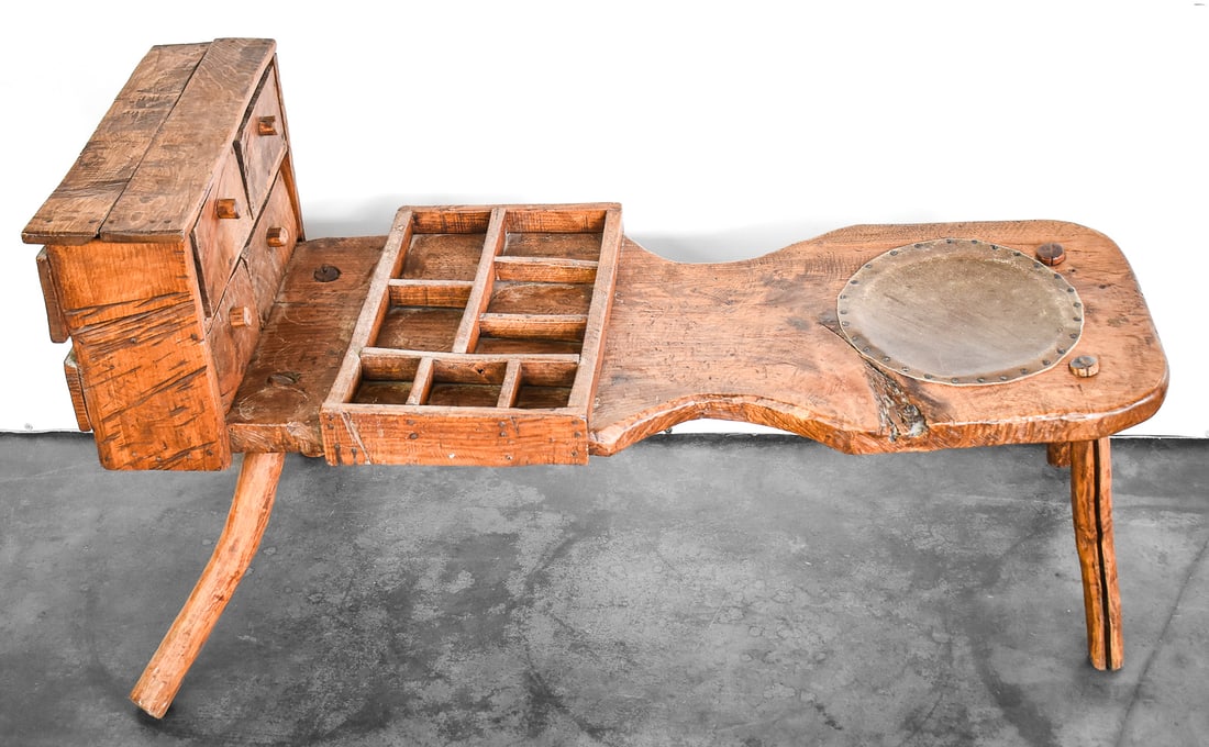 AMERICAN PINE COBBLERS' WORKBENCH - 2