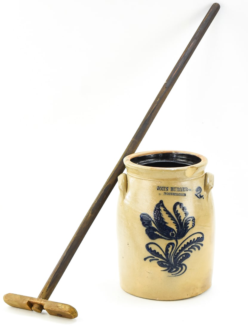 JOHN BURGER 2-GALLON STONEWARE BUTTER CHURN AND DASHER (1 of 5)