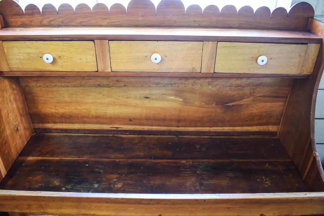 AMERICAN PRIMITIVE PINE DRY SINK - 3