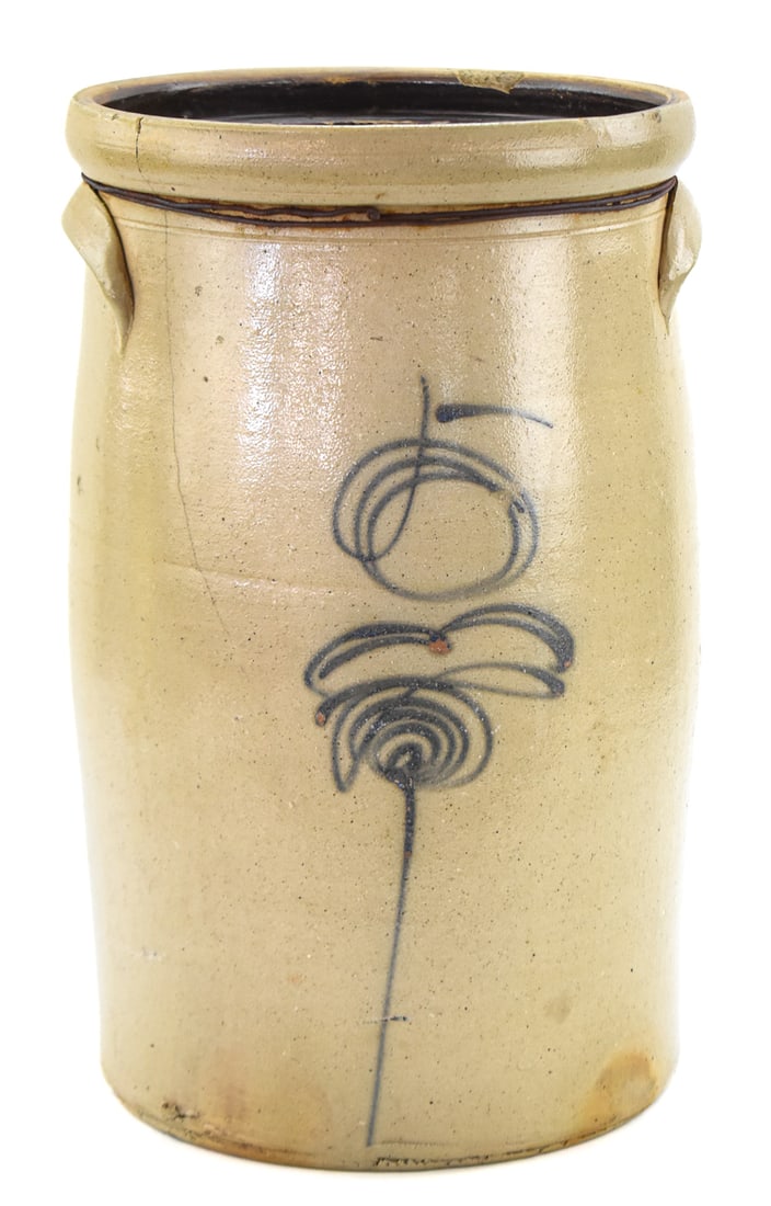 RED WING STONEWARE COMPANY (ATTR.) 'LAZY 8 BEE STING' STONEWARE BUTTER CHURN (1 of 5)