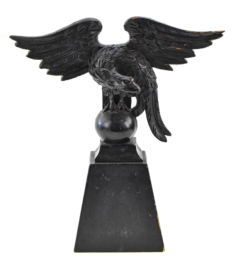 FEDERAL-STYLE EBONIZED WOOD EAGLE CARVING (1 of 4)