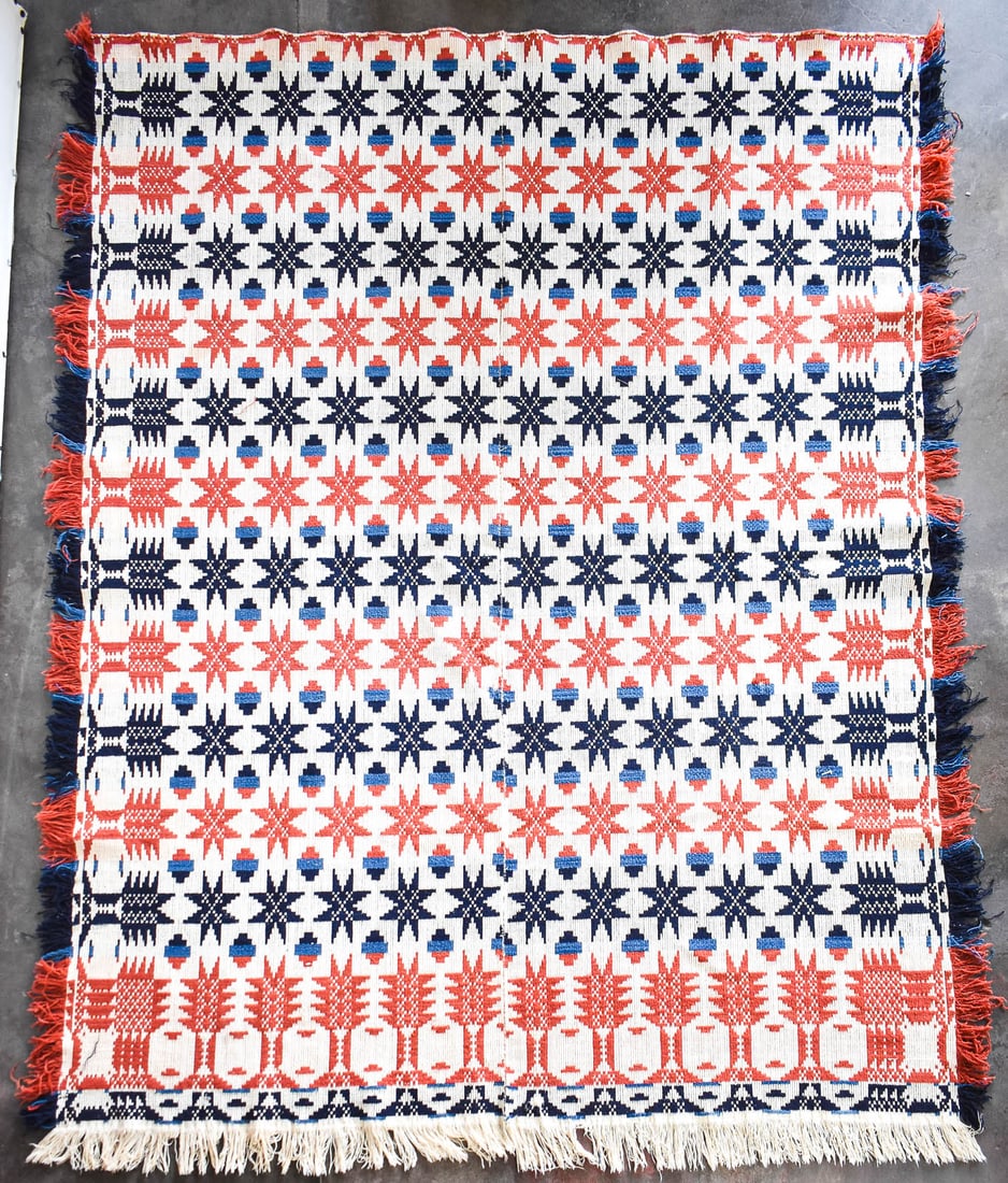 REVERSIBLE OVERSHOT GEOMETRIC STAR PATTERN COVERLET (1 of 2)