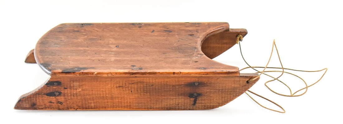 MINIATURE WOODEN FOLK ART CHILDREN'S TOY DOLL SLED (1 of 3)