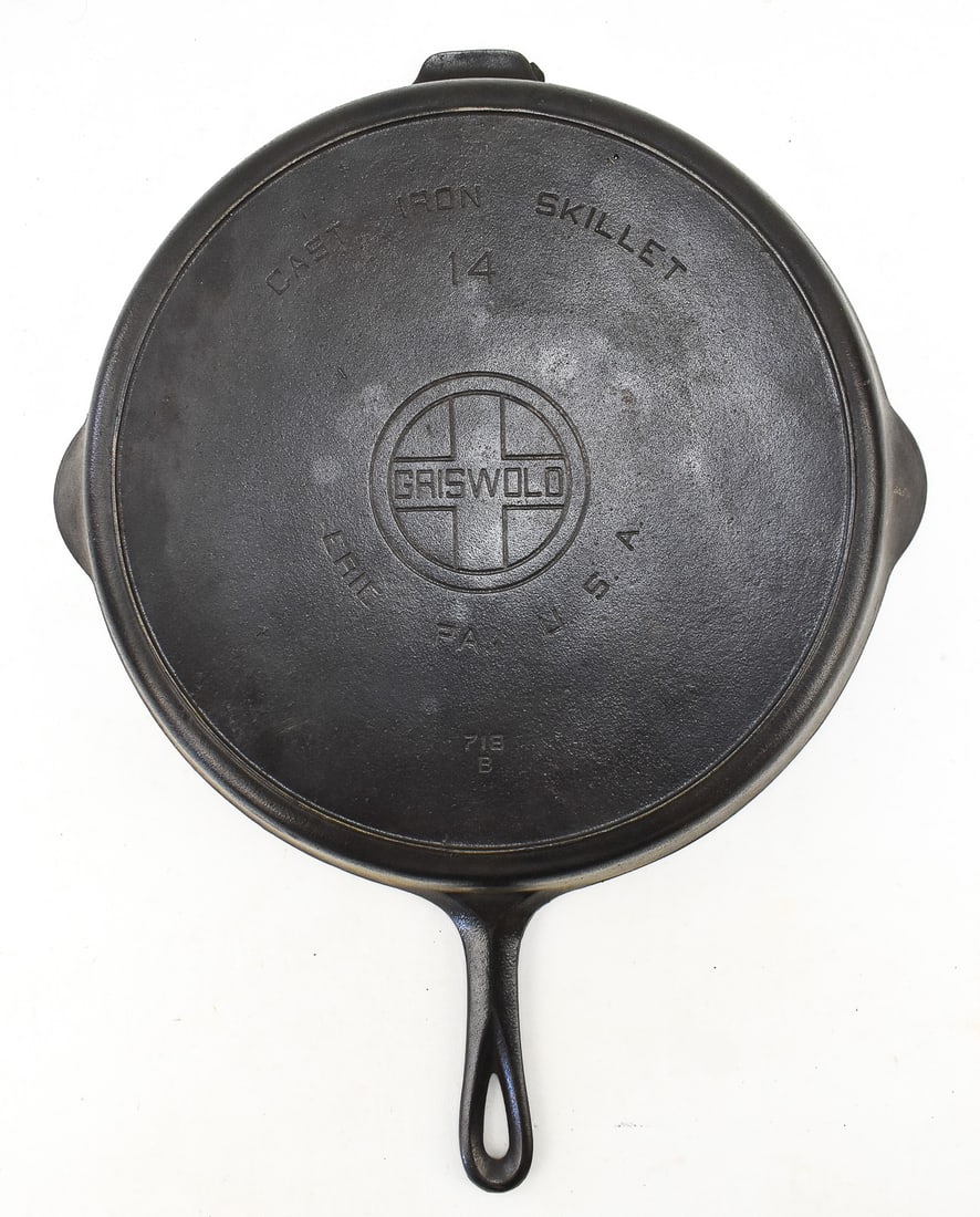 THE GRISWOLD MANUFACTURING COMPANY SKILLET SIZE No. 14 PATTERN No. 718 (1 of 2)