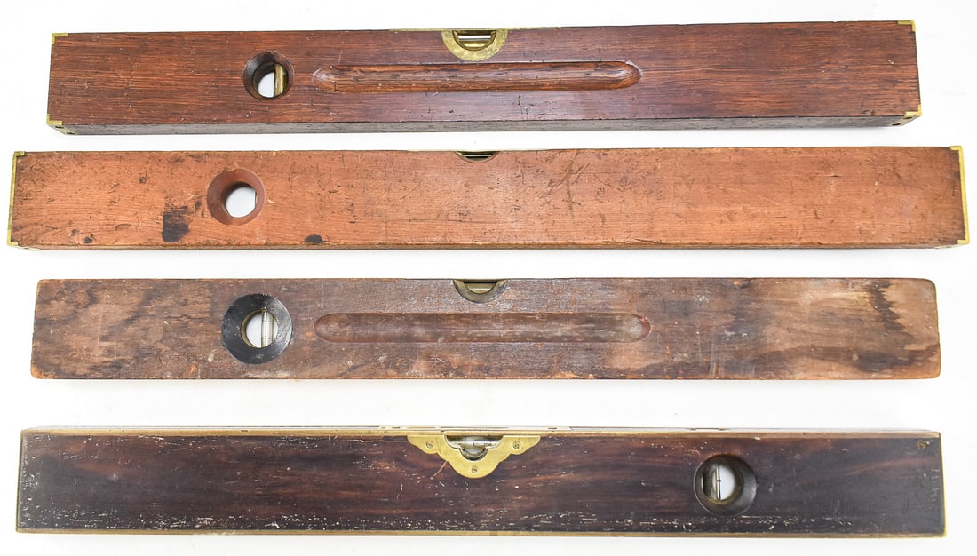 4 ANTIQUE LEVELS: STANLEY NO. 93, STANLEY NO. 3, STANLEY NO. 0, STRATTON BROS. (1 of 2)