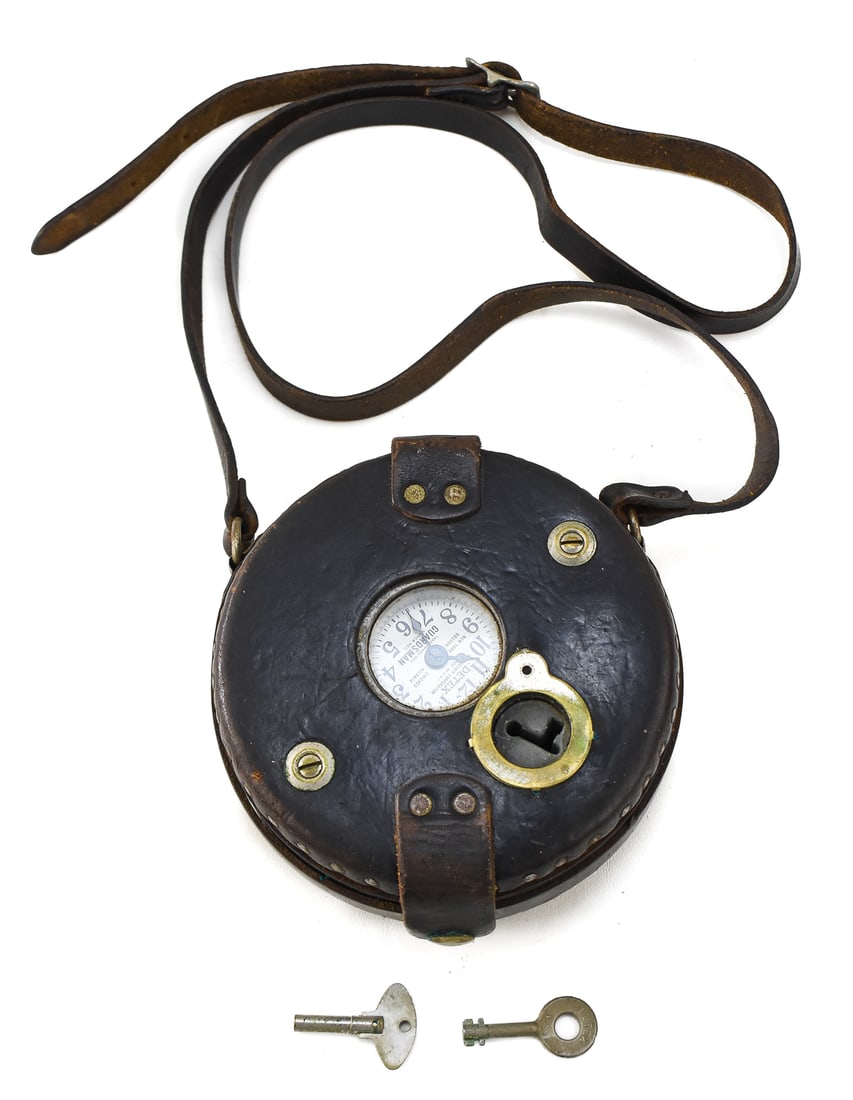DETEX "GUARDSMAN" MECHANICAL PORTABLE WATCHMAN'S CLOCK