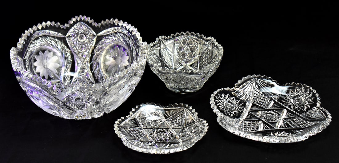 AMERICAN BRILLIANT PERIOD GLASS DISHES AND BOWLS (1 of 2)