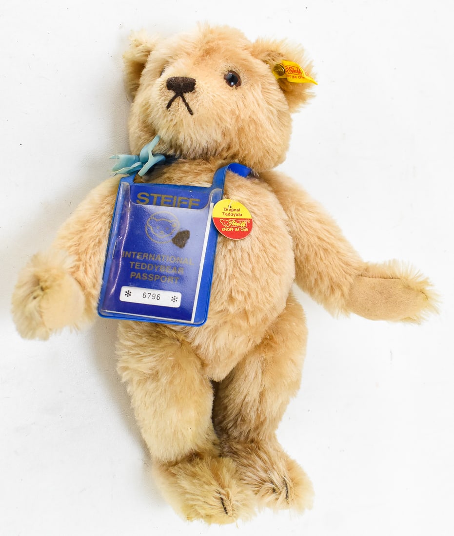 STEIFF "PASSPORT BEAR" - 2