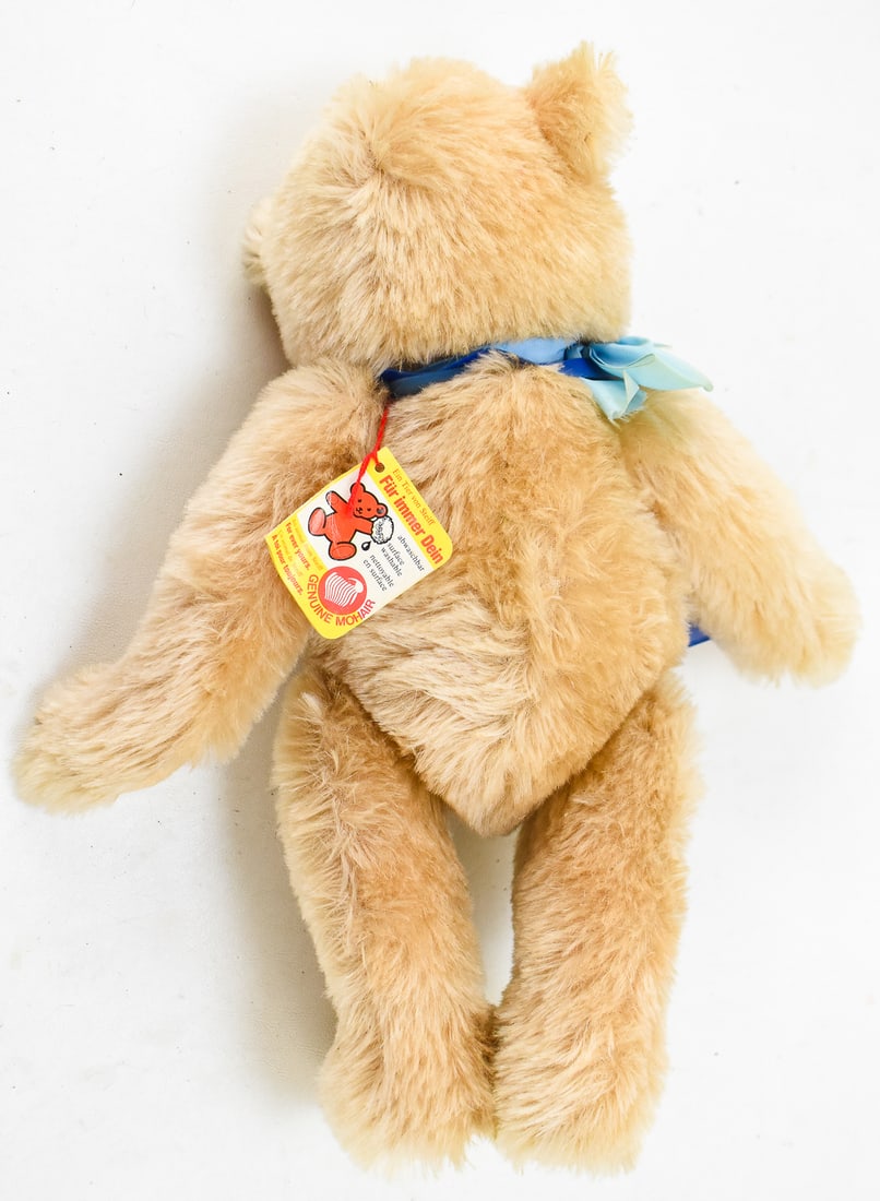 STEIFF "PASSPORT BEAR" - 3