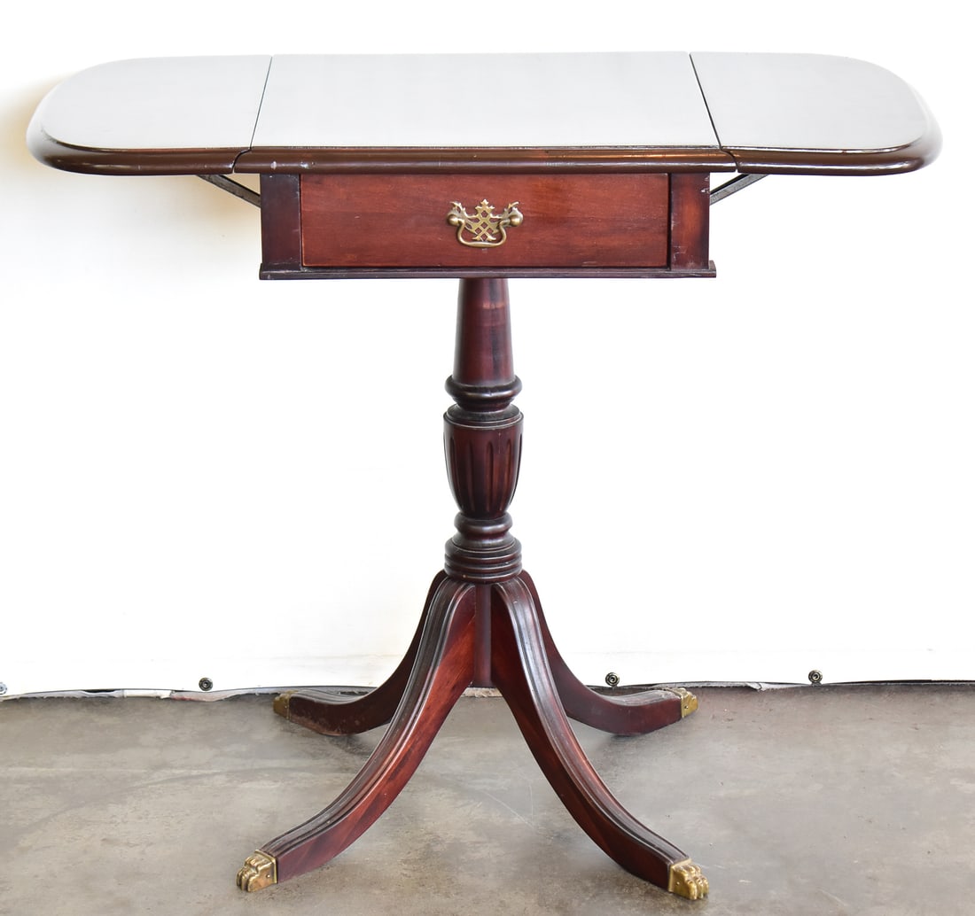 DUNCAN PHYFE STYLE DROP LEAF PEDESTAL SIDE TABLE - 2