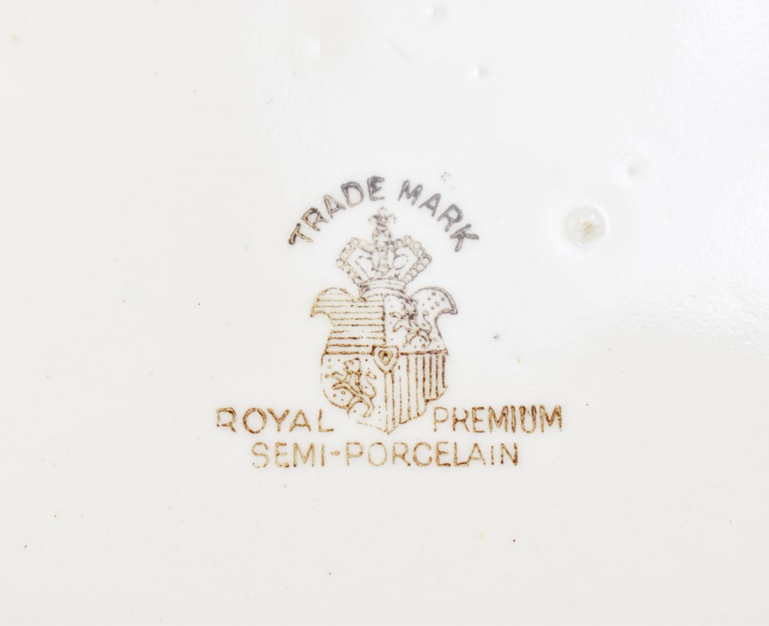 CERAMIC WASH BASIN AND PITCHER SET - 3