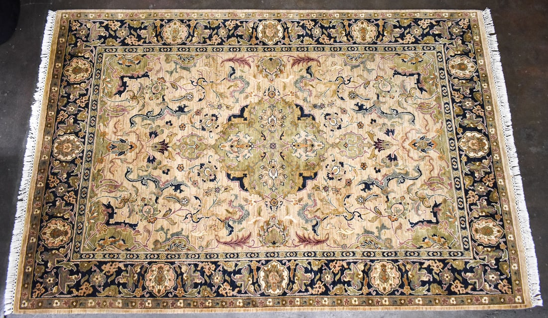 INDIAN CRAFTSMAN COLLECTION HAND-WOVEN WOOL RUG (1 of 5)
