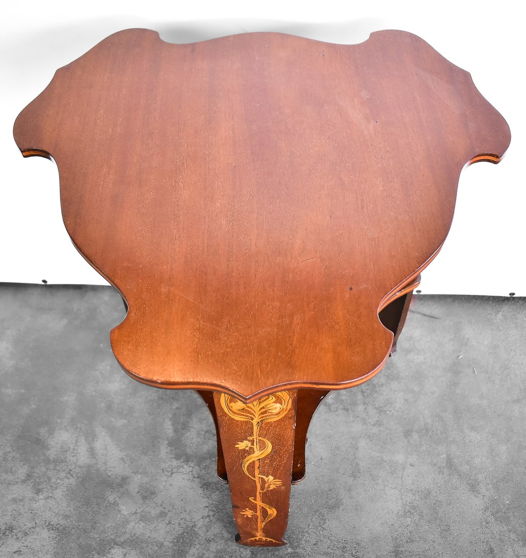 ECOLE DE ANCY STYLE TRIFORM SIDE TABLE - 2