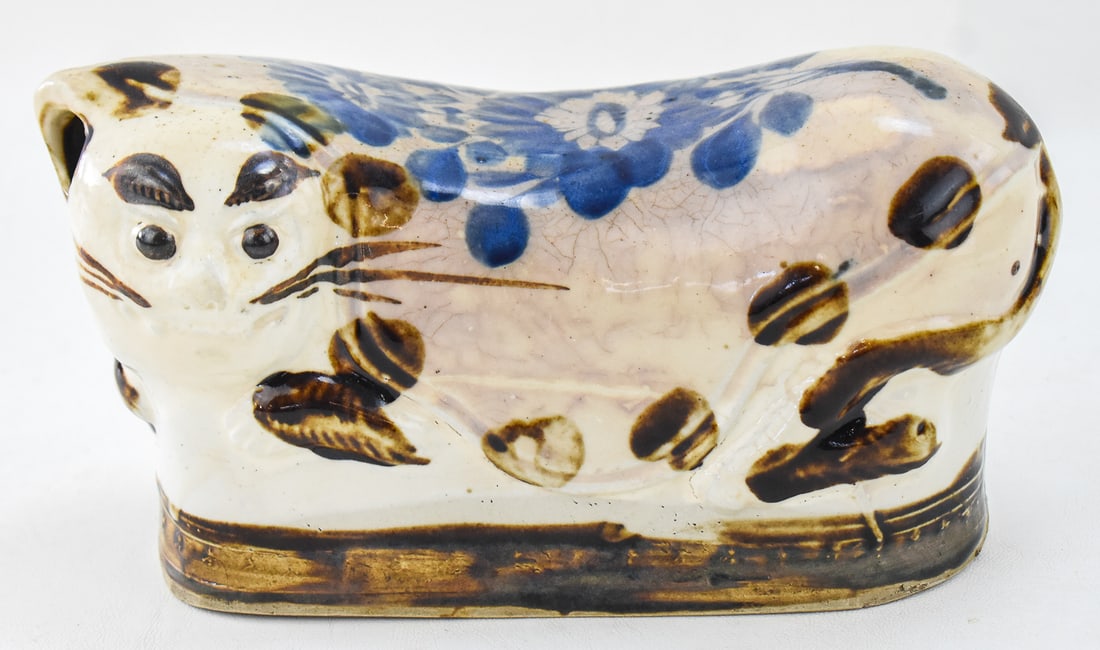 CHINESE CIZHOU STYLE CERAMIC CAT PILLOW HEADREST (1 of 3)