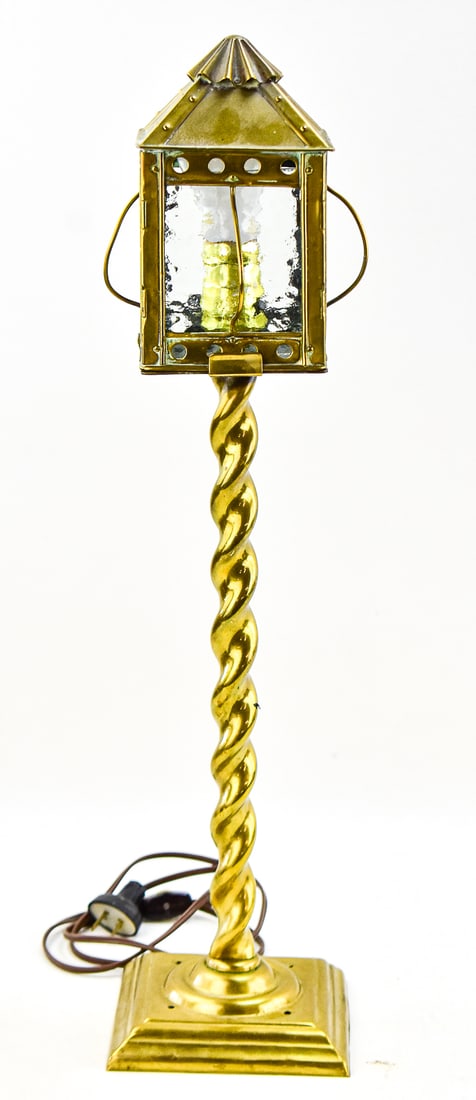EDWARDIAN STYLE LANTERN POST TABLE LAMP - 2