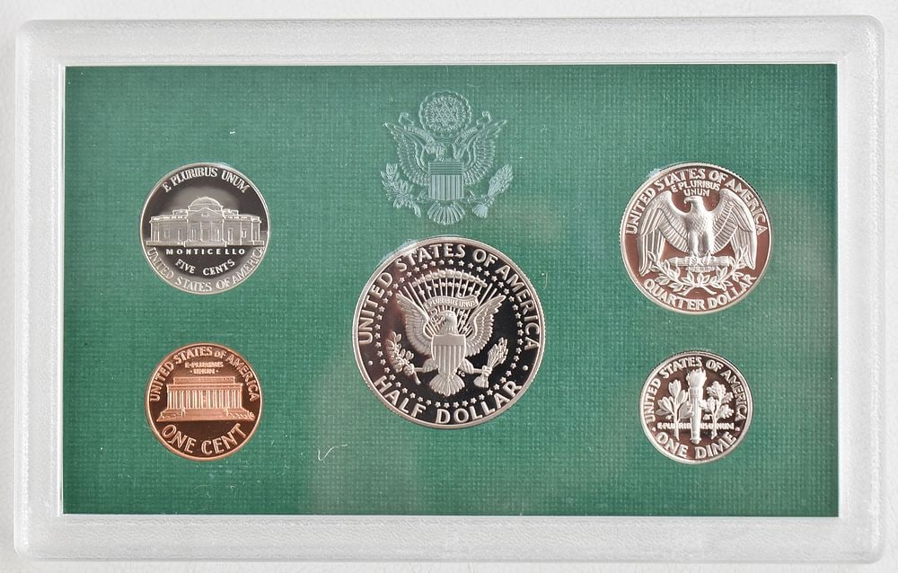 9 U.S. PROOF SETS FROM THE 1990s - 3
