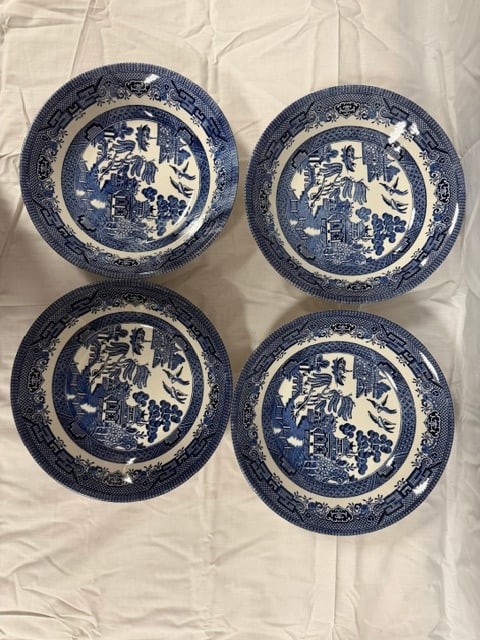 Churchill Dinnerware: Four (4) Vintage Churchill soup bowl 8"
