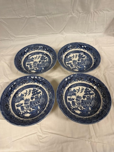 Churchill Dinnerware: Vintage Churchill Blue Willow oatmeal cereal bowl 6.5" (4 quantity)