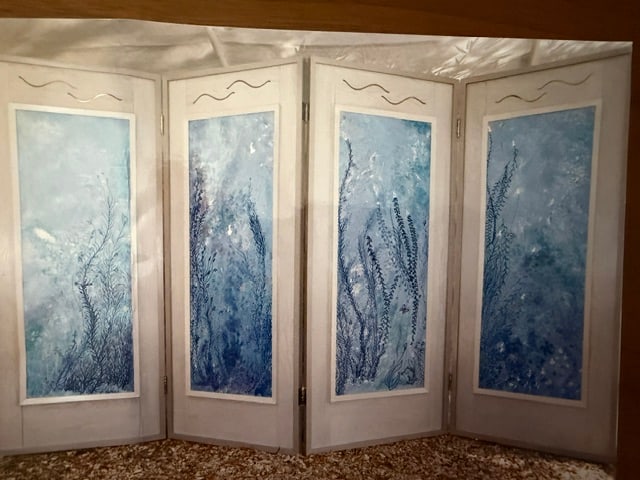Signed Hiro 4 Panel Screen: 4 -panel screen painting, "Ocean Reef". Acrylic on canvas, 8 paitings on 4 panels. Image size: 58" H & 22" W.