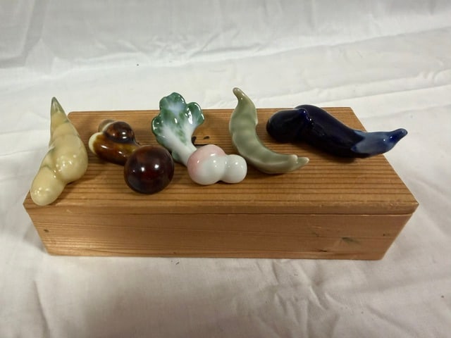 Set of Chopstick Rests (1 of 1)