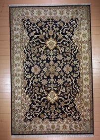 Agra Rug 6'0 x 9'5