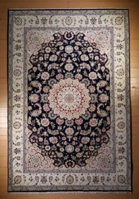 Nain Rug 6'6 x 9'9