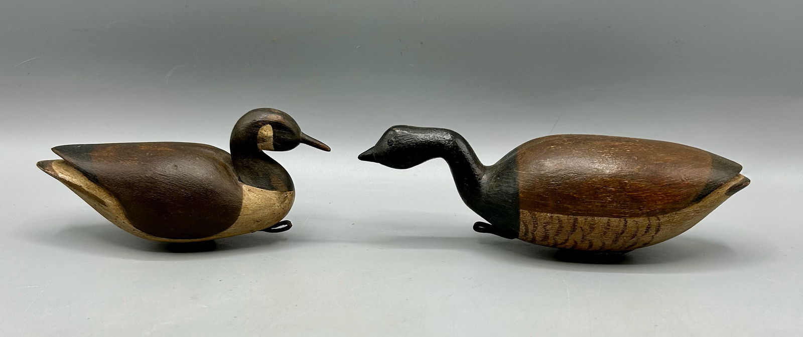 Two Miniature Goose Decoys by Reggie Birch (1 of 4)