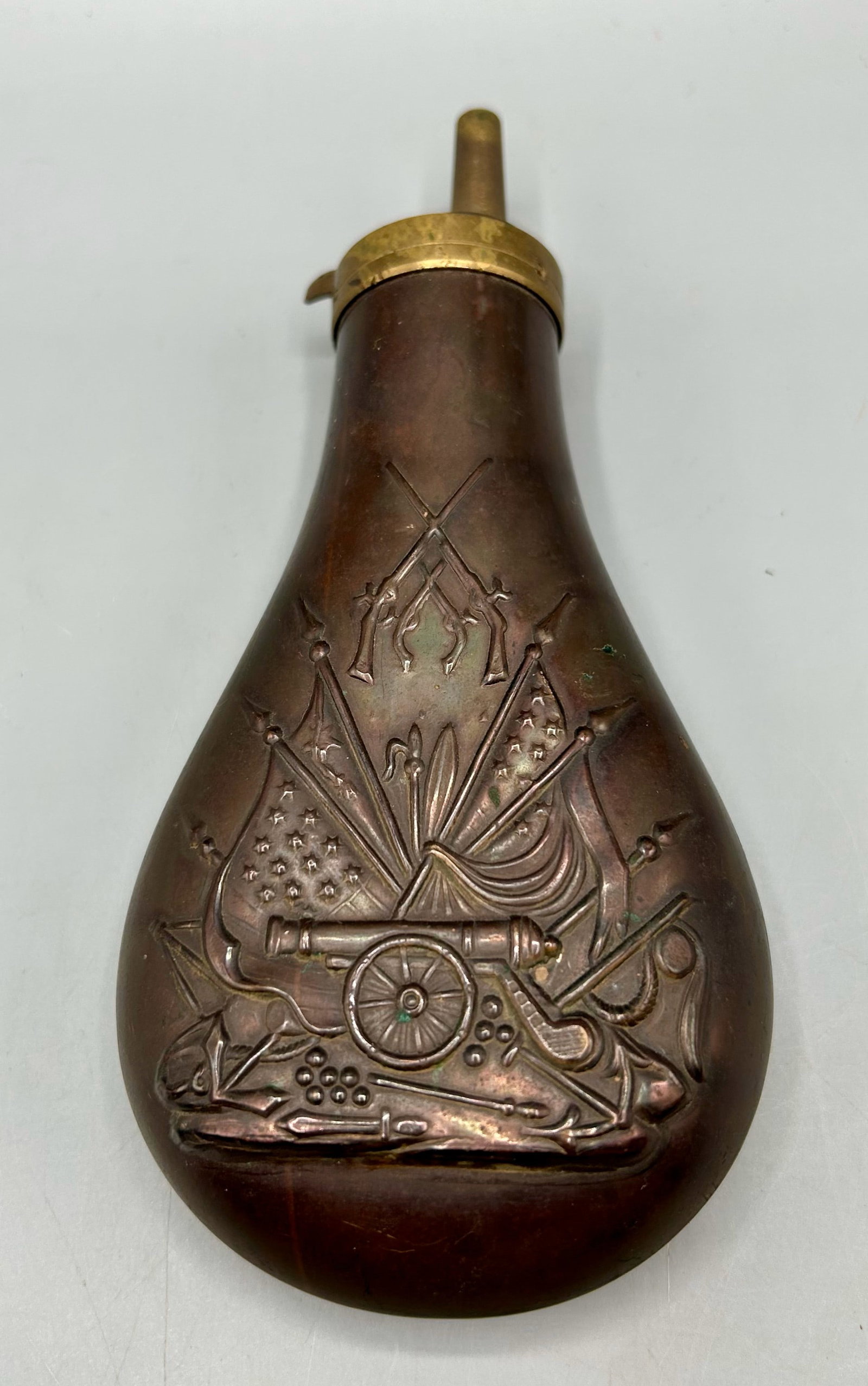 Colt Patent Style Blsck Powder Flask (1 of 4)