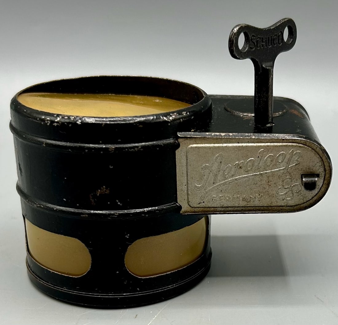 1930s Wind-Up Miniature Aeroloop Toy by Gescha (1 of 3)