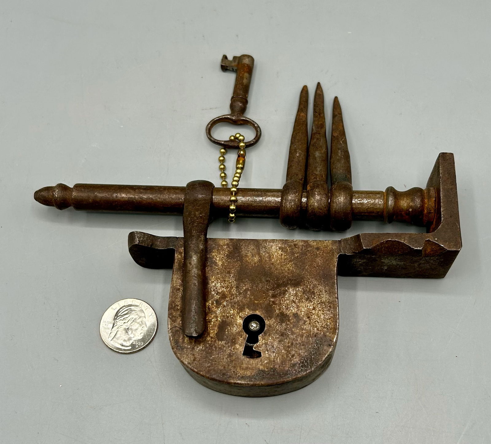 Antique Lock and Large Skeleton Keys (1 of 5)
