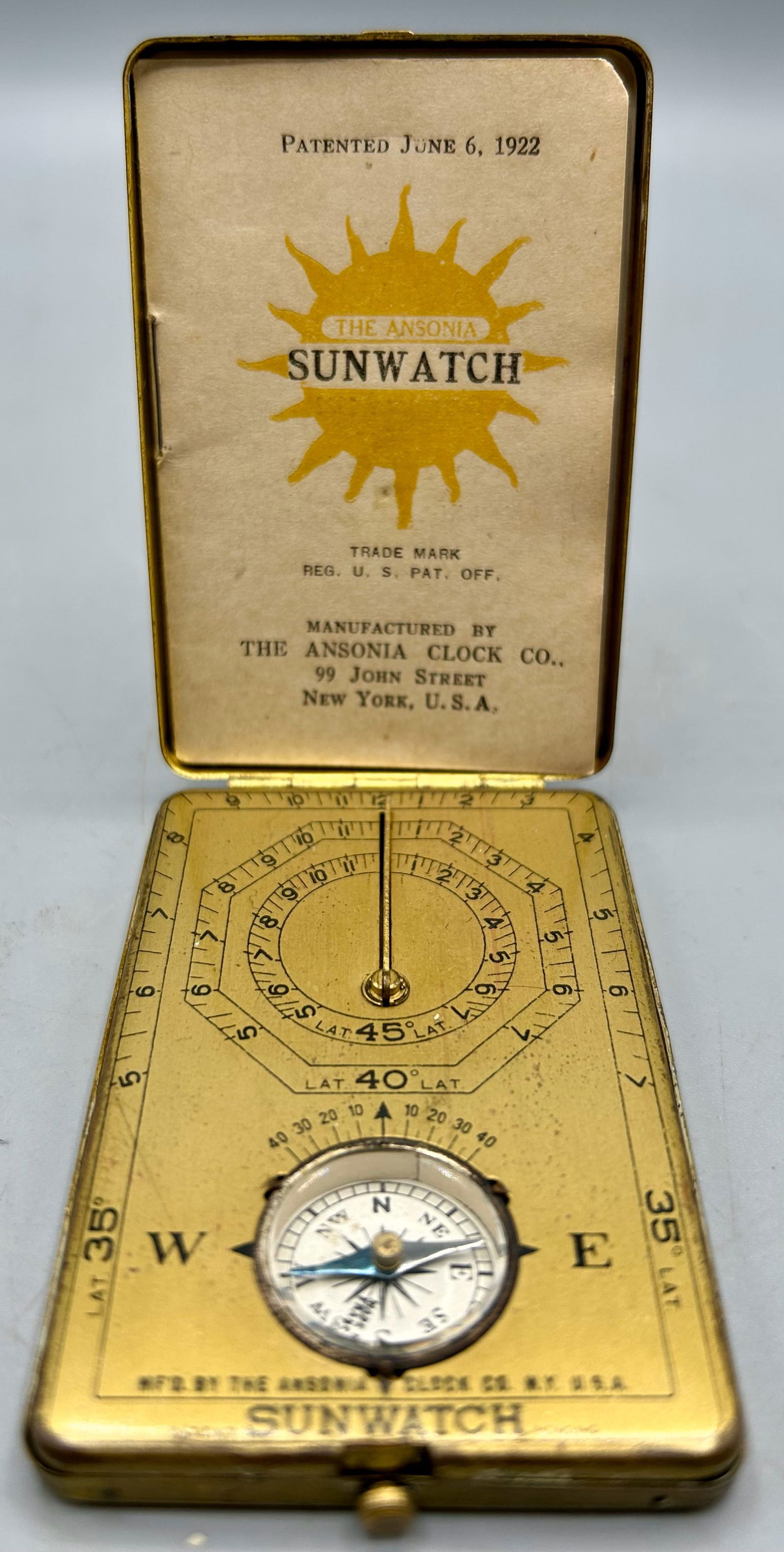 Sunwatch by Ansonia Clock Co. NY 1922 (1 of 4)