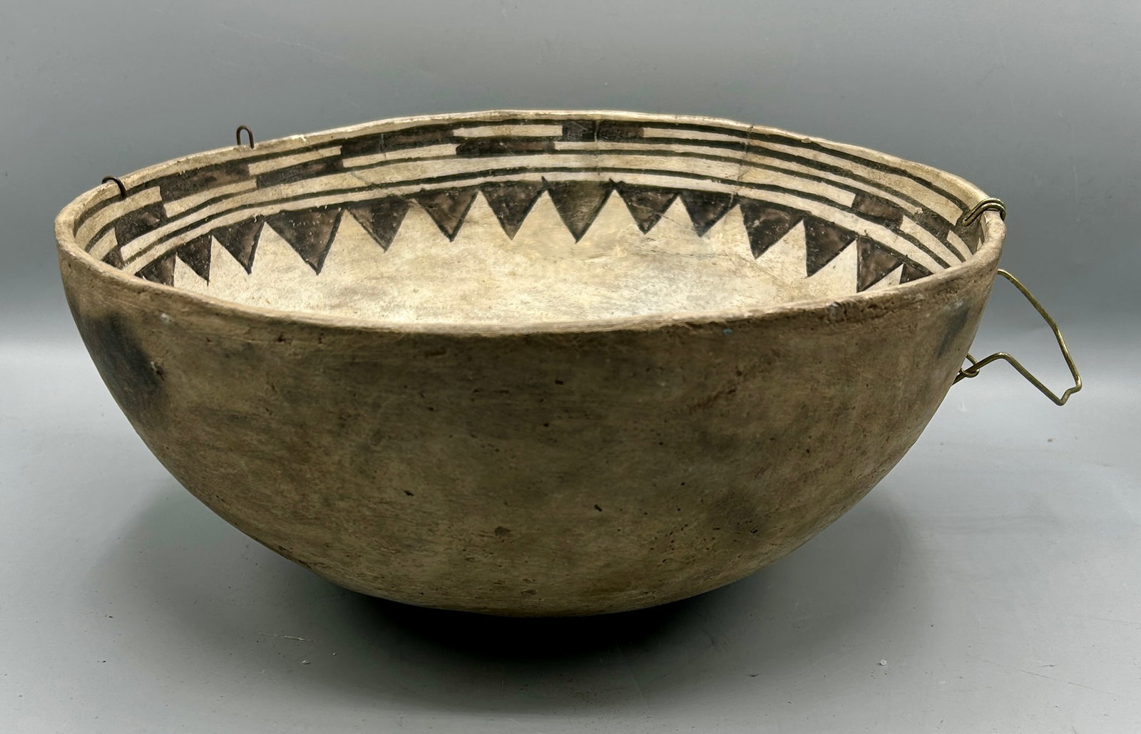 A Southwest Native American Pottery Bowl (1 of 4)