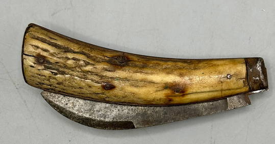 Stag Grip Folding Knife (1 of 4)