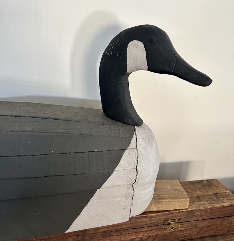 Slat Canada Goose Decoy (1 of 5)