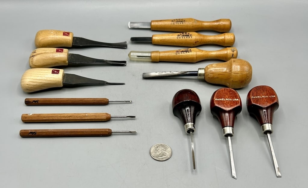 Small Wood Carving Chisels and Knives (1 of 3)