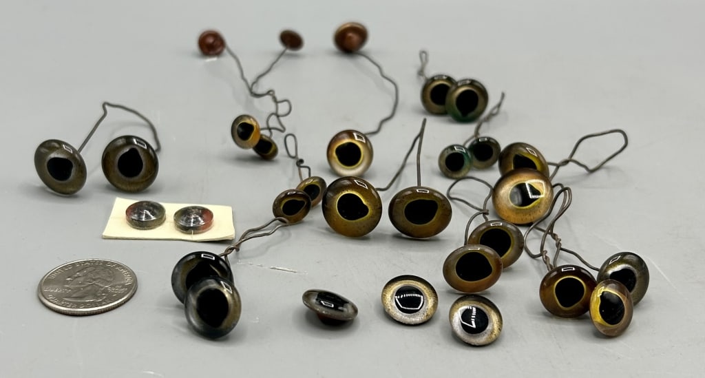 One Hundred + Glass Eyes for Decoys and Carvings: Lot of waterfowl eyes, lot of bird eyes, fine lot of Owl eyes and a nice lot of eyes for fish carvings. As found