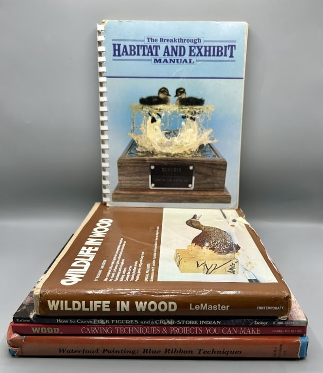 Four Decoy and Wood Carving Books and a Pamphlet (1 of 1)