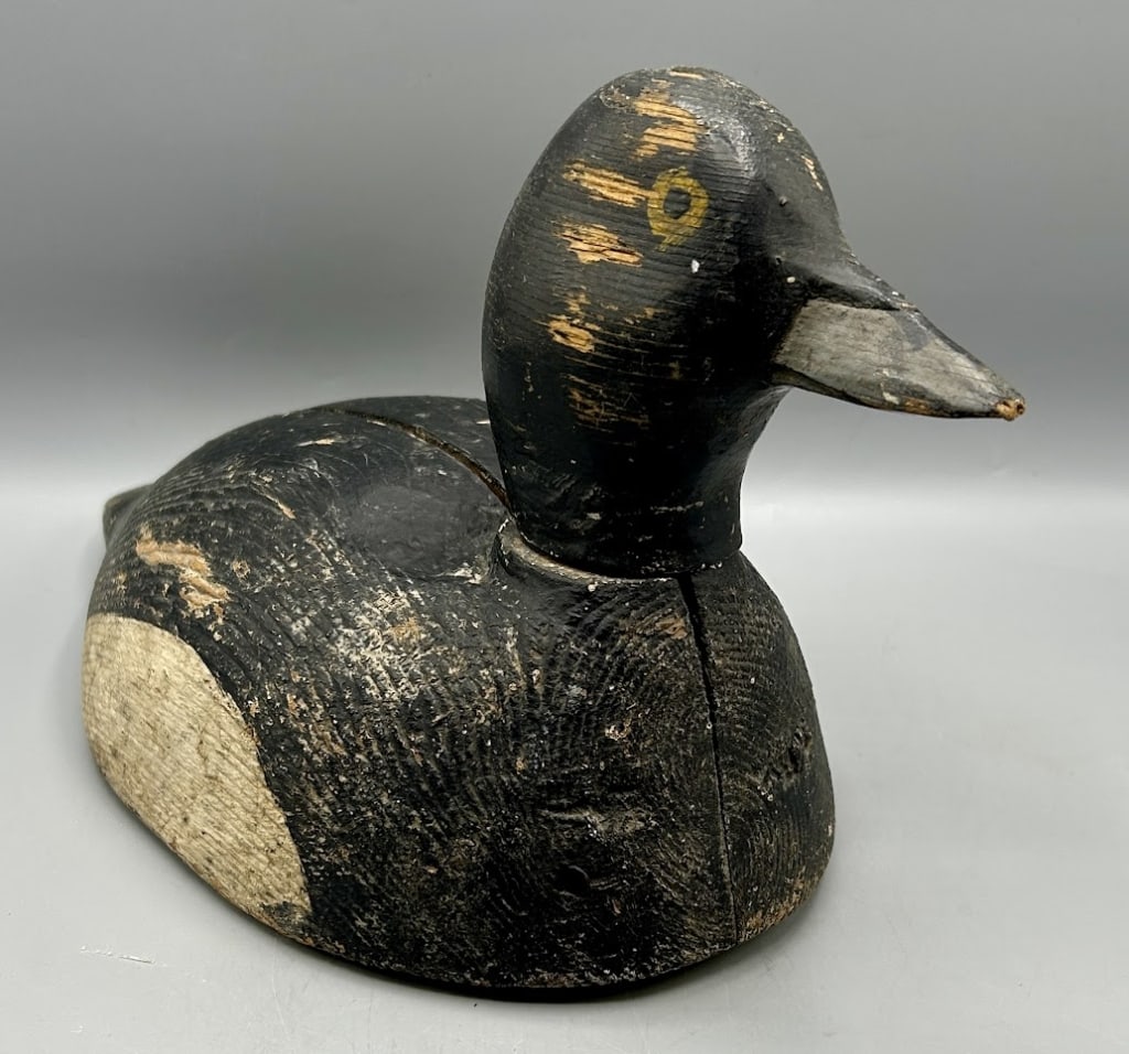 A Bluebill Drake Duck Decoy (1 of 5)