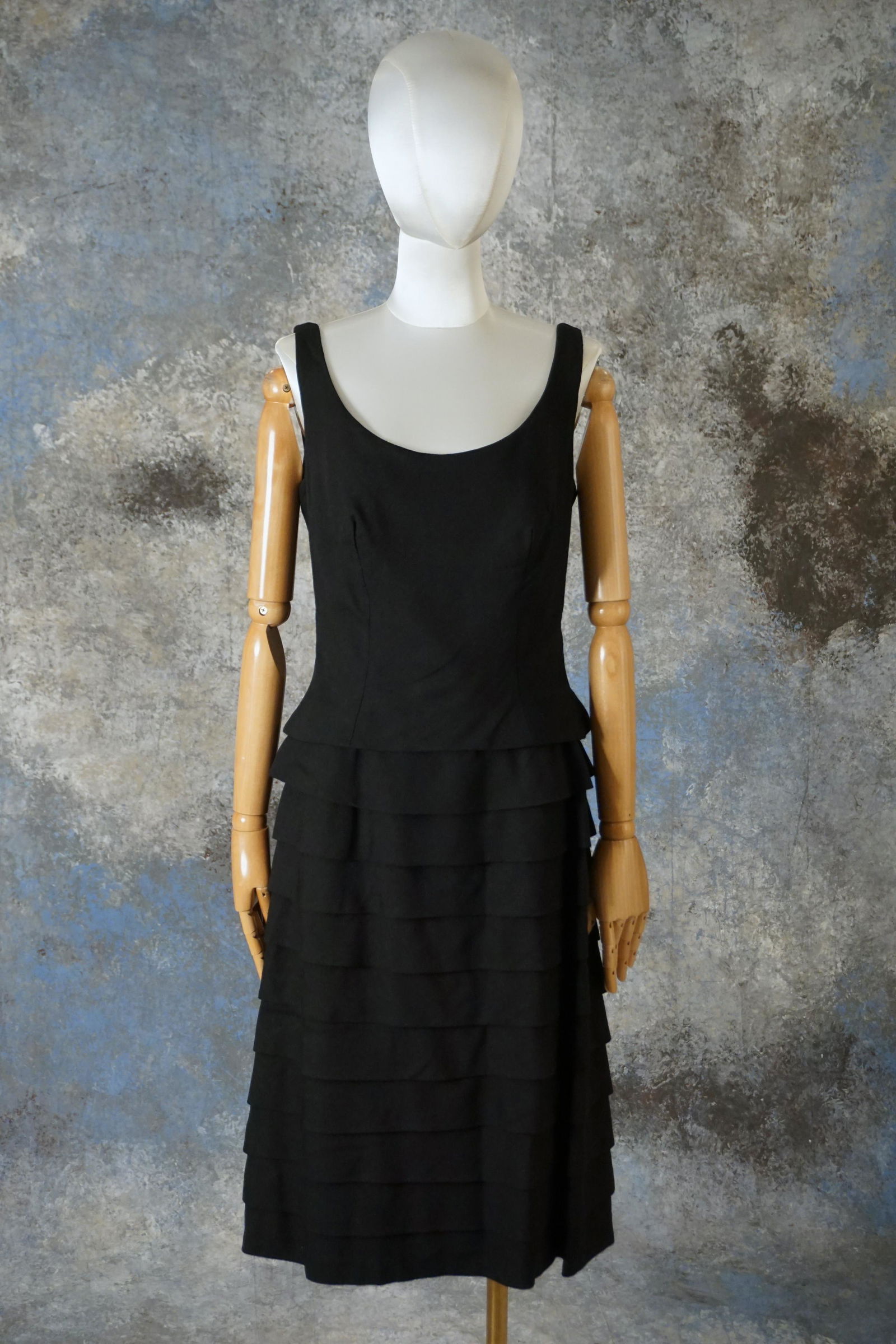 Vintage 1960s Louis Feraud black cocktail dress: Vintage Louis Feraud Paris, New York for Saks Fifth Avenue evening/ dinner dress. Cotton and satin rayon, metal zip circa 1960s. Measures 36" bust, 28" waist, 42" length. Very good, nicely kept.