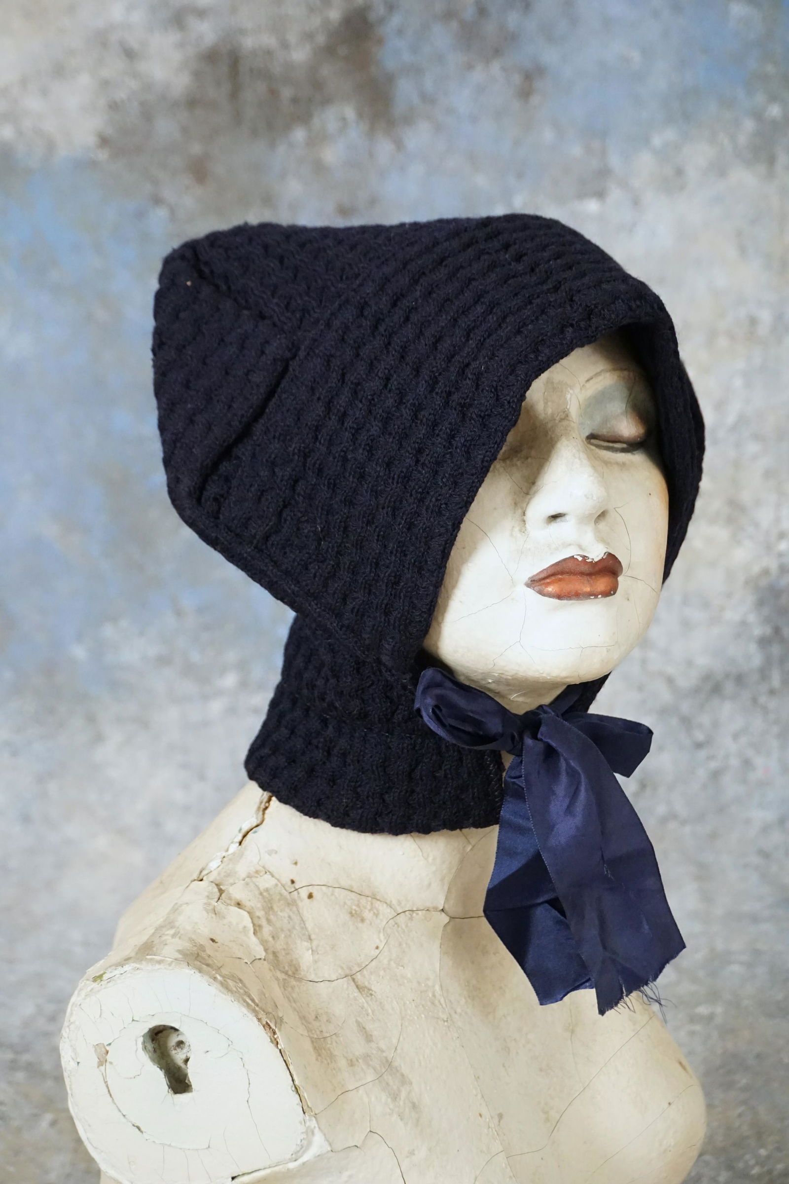 Antique bonnets lot grouping (1 of 11)