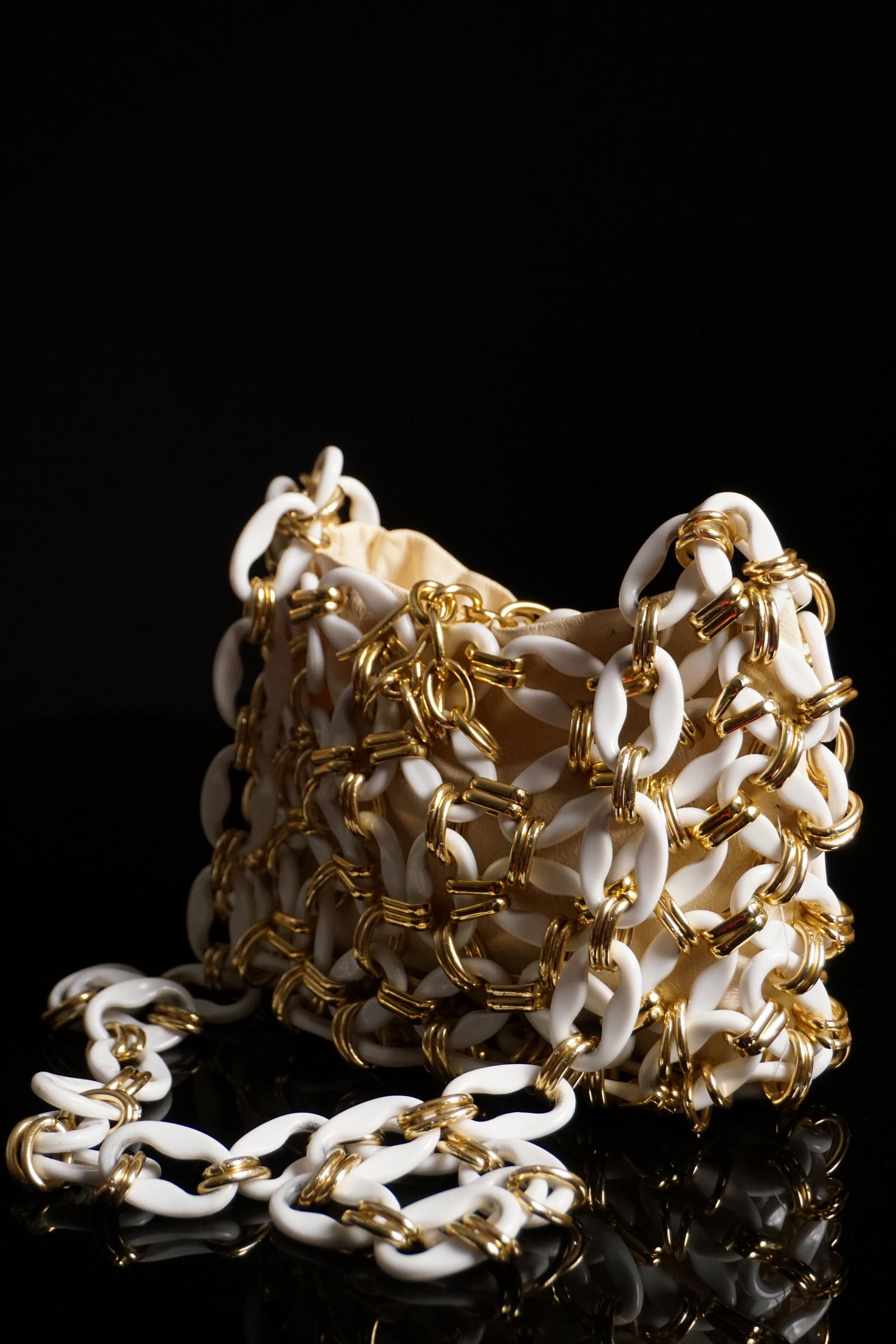 Vintage white leather metal chain link purse, Crown Lewis (1 of 13)