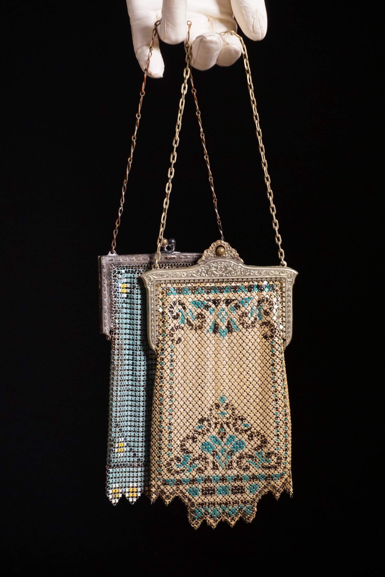 Two vintage 1930s blue metal mesh purses, Whiting Davis (1 of 9)