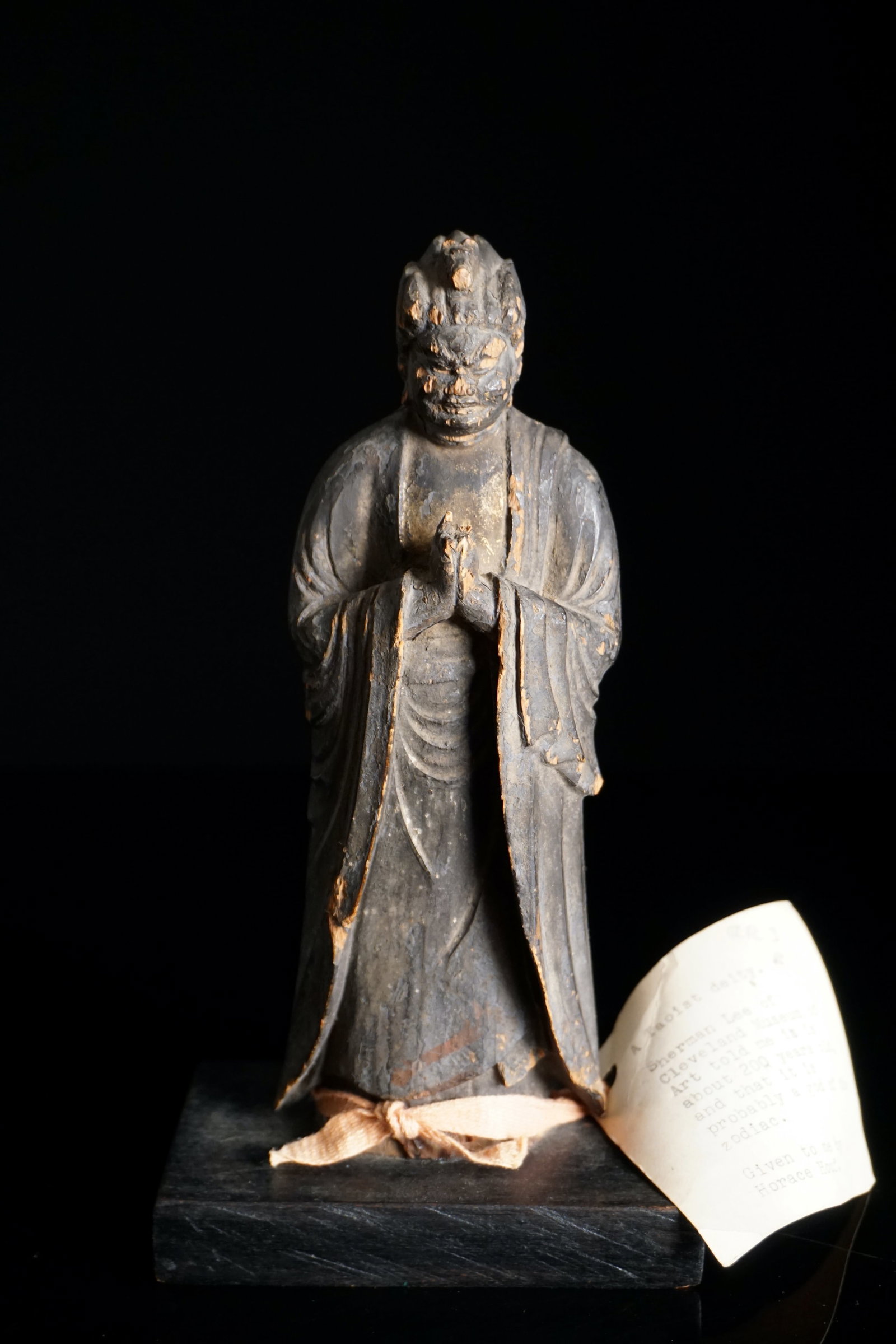 Antique Japanese carved figure Heian period style likely Edo: An early carved japanese figure of a deity, likely Fudo Myoo (Acala) Kamakura or Heian style, exact age unknown.Provenance: Included is a typewritten note stating that Sherman Lee, an important author