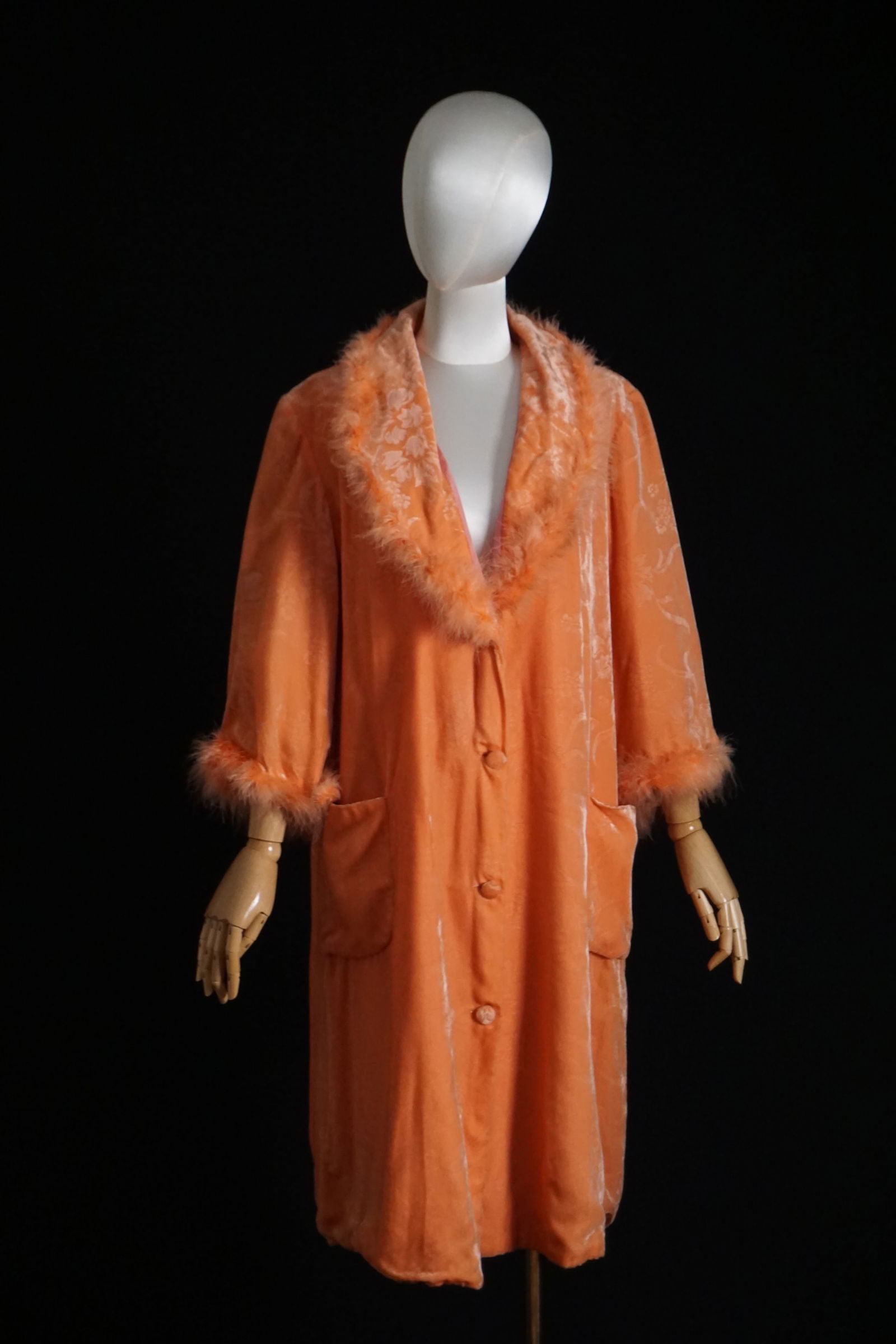 Mid century pink velvet marabou robe Florida label (1 of 8)