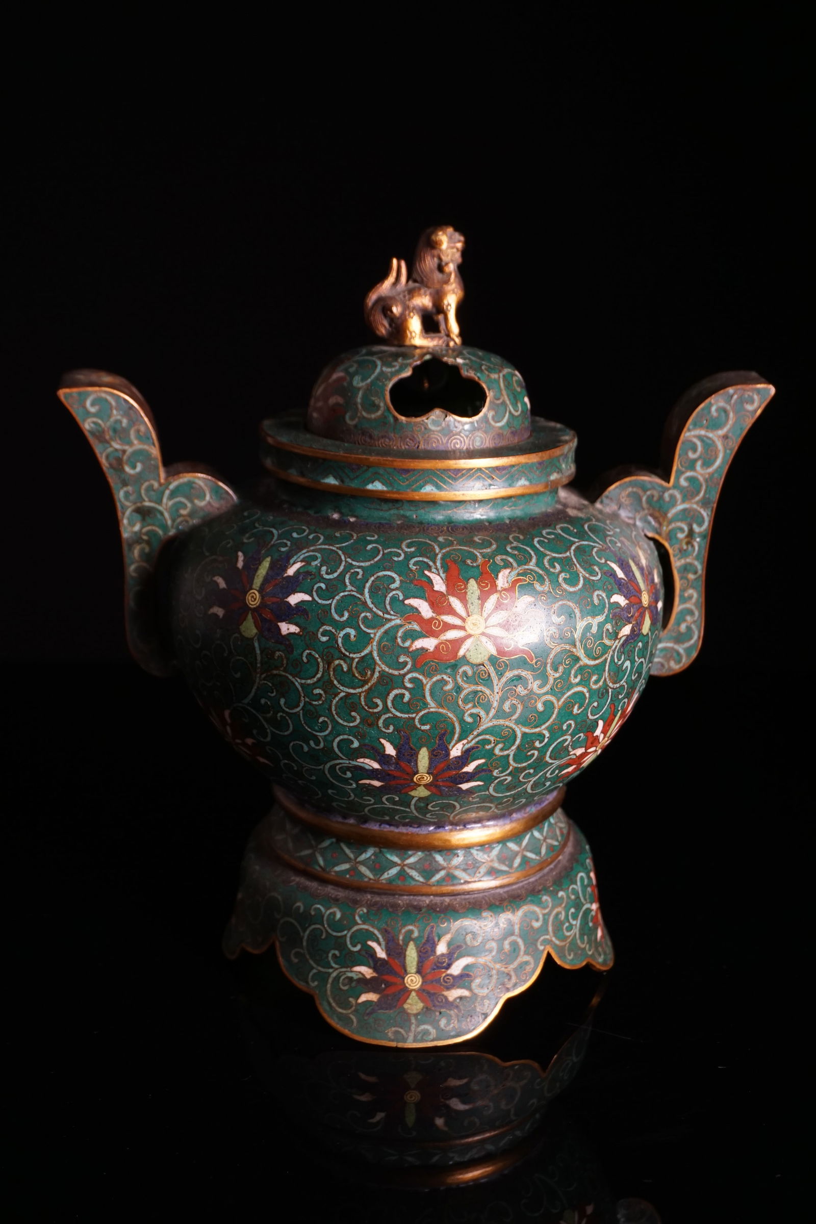 Late Qing Chinese cloisonne gilt incense burner (1 of 9)