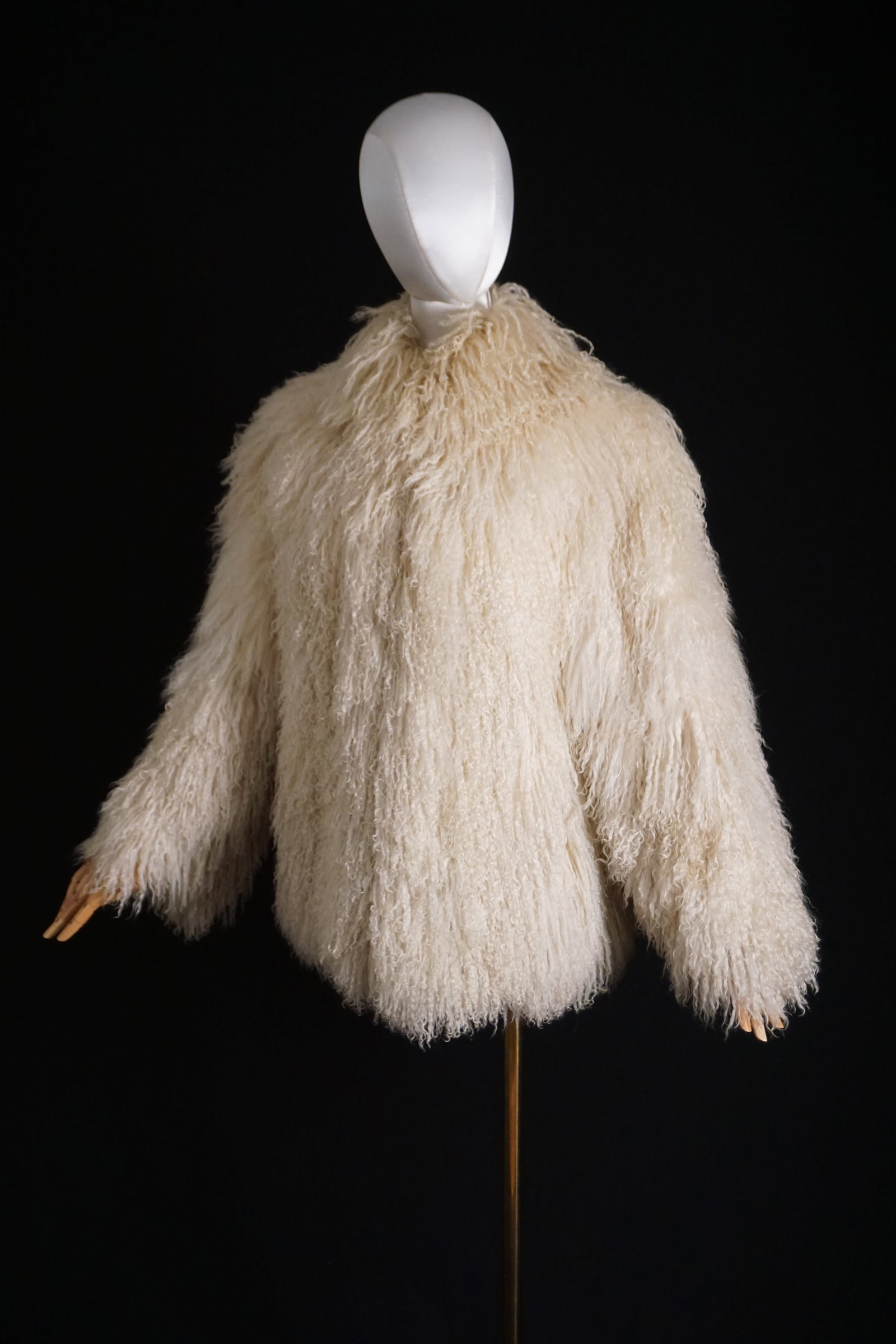 Vintage Mongolian curly lamb fur coat, 1980s (1 of 10)