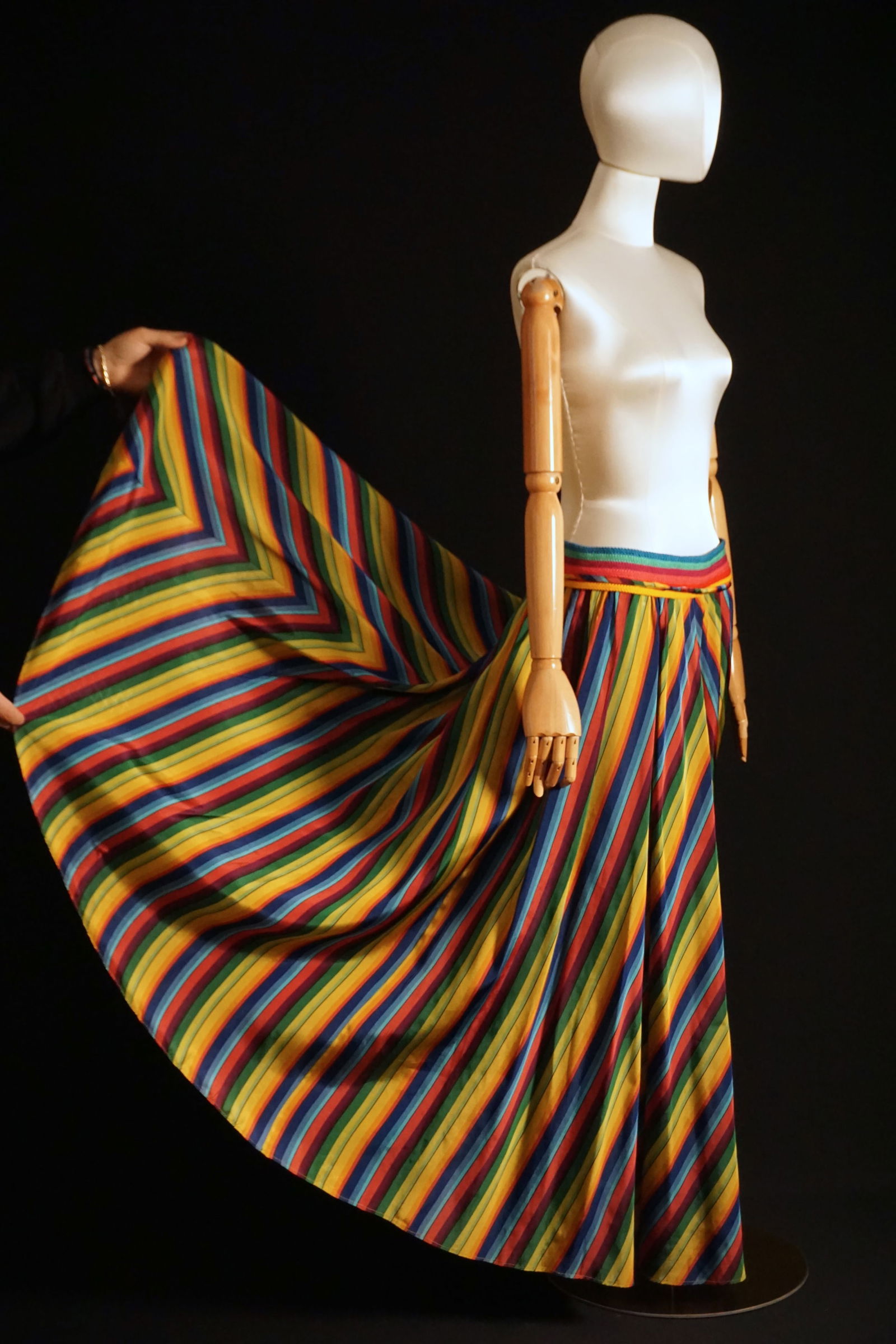 1940s New York Creation rainbow skirt (1 of 7)