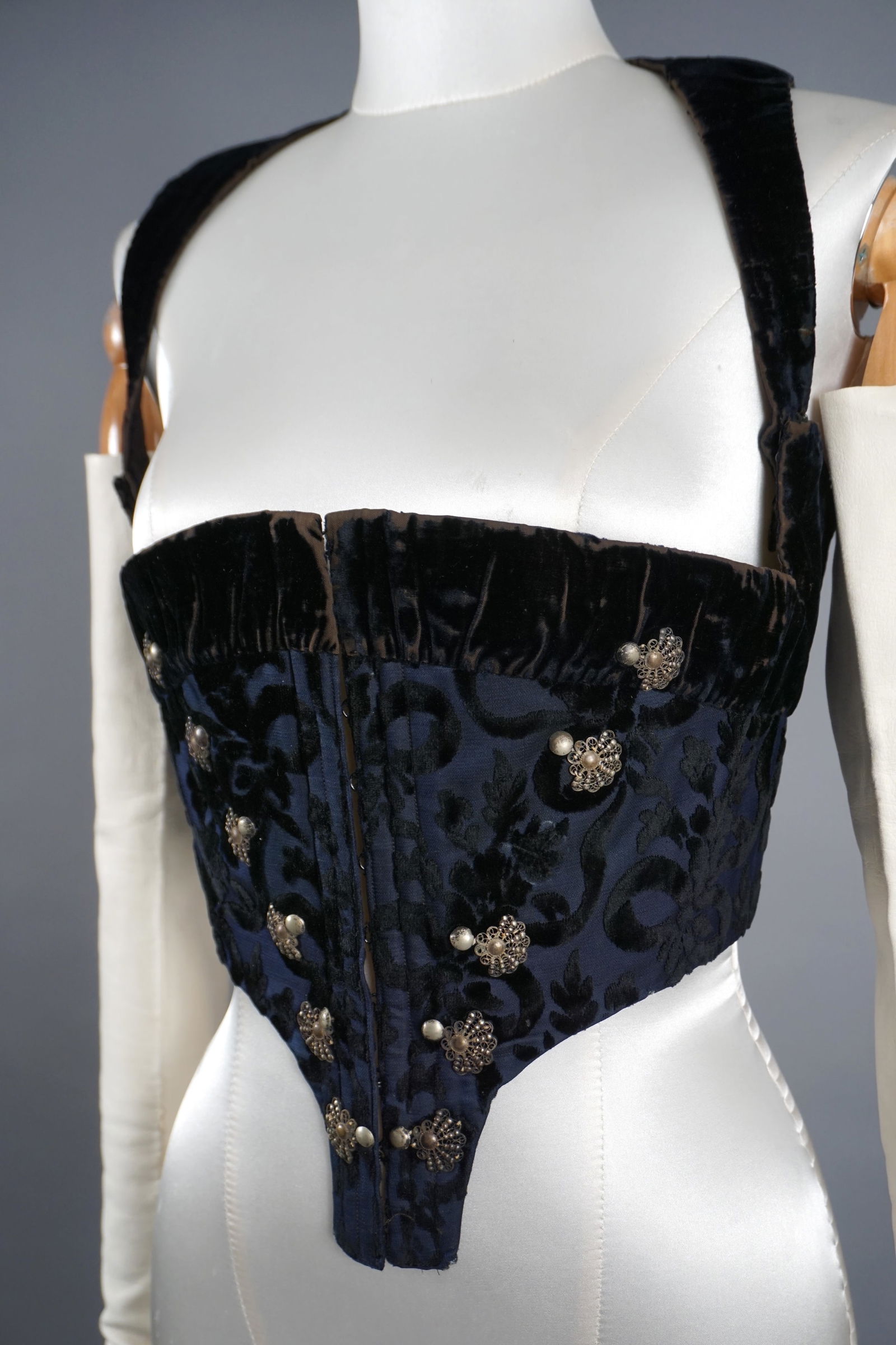 Antique 1880s Victorian Brocade Velvet Corset Bodice (1 of 11)