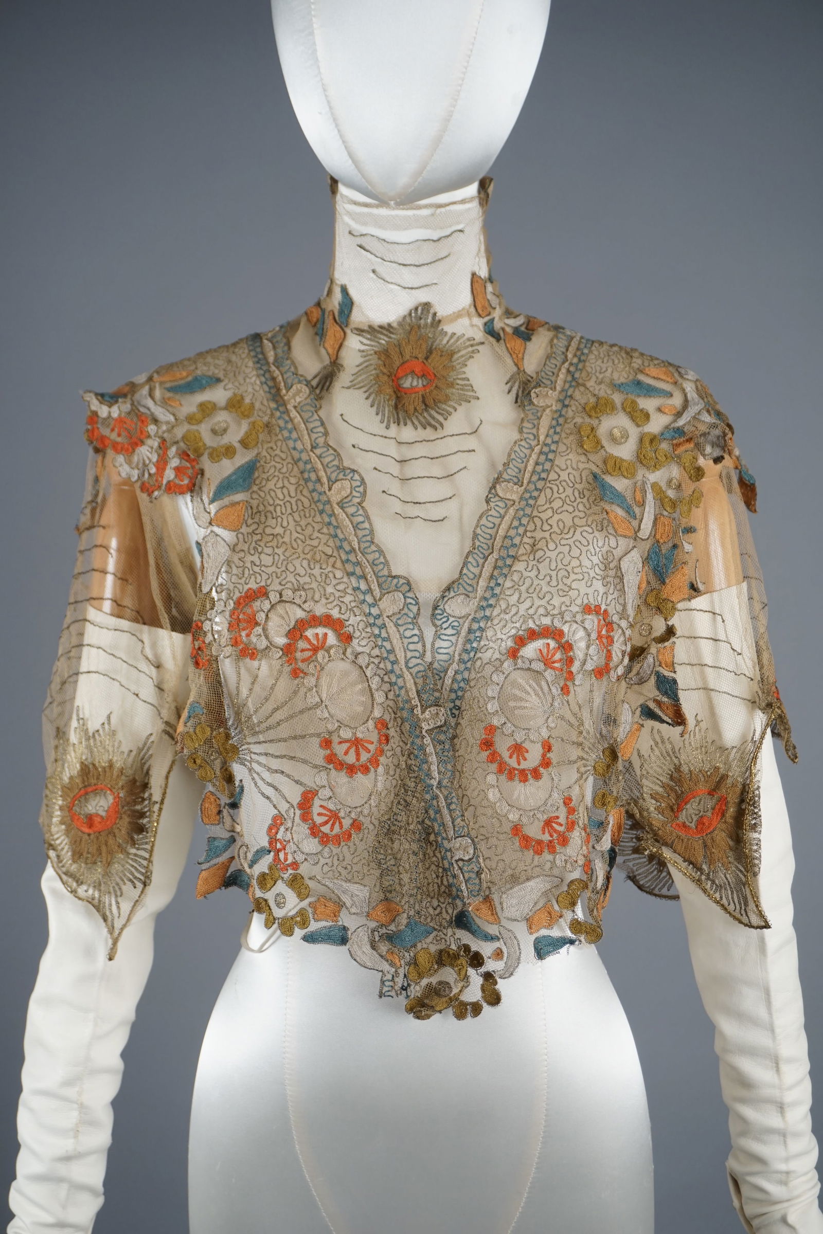 Rare Antique French Tambour Metallic Lace Embroidered Bodice Blouse (1 of 17)